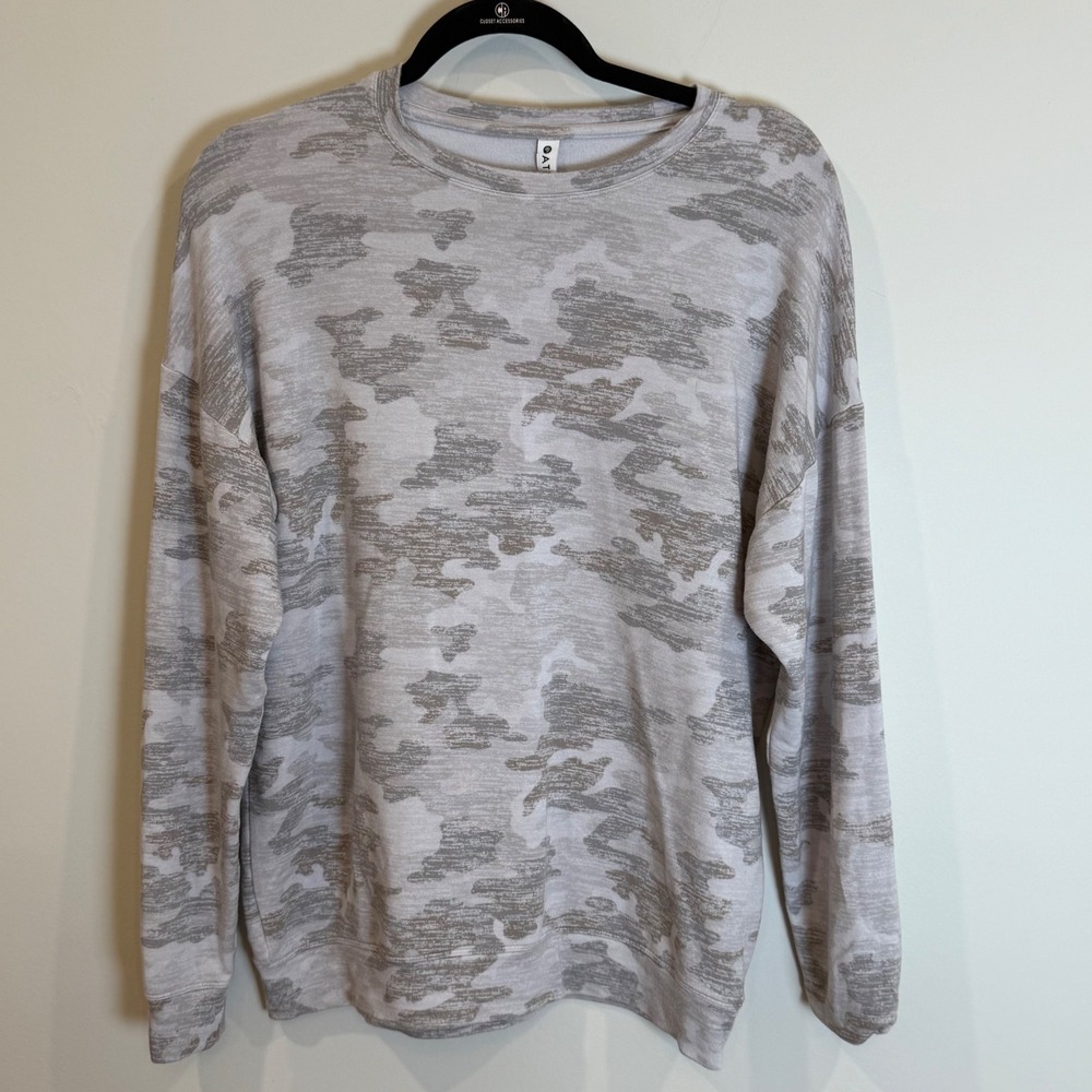 Athleta Camo Print Sweatshirt Top Activewear Pullover Women's Size S